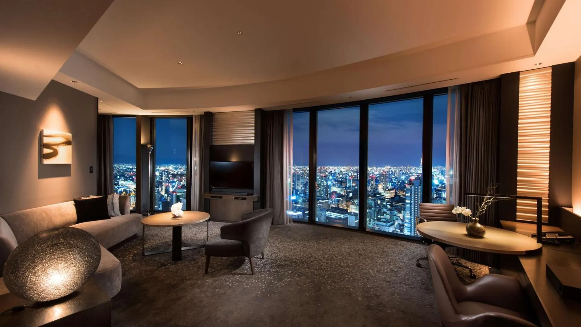 Hotel Conrad Osaka